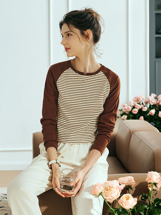 欧芮儿法式撞色条纹长袖T恤女秋2023新款复古设计感小众拼接上衣 商品图0