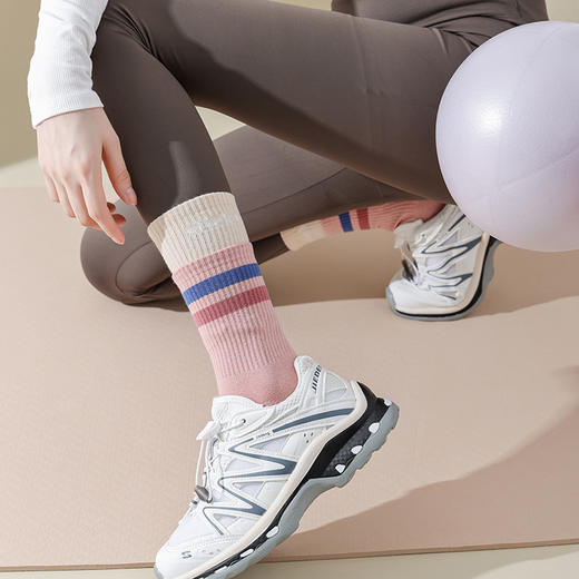 2023新款瑜伽袜子女中筒袜纯棉双罗口普拉提运动防滑袜配鲨鱼裤袜【1300】 商品图1