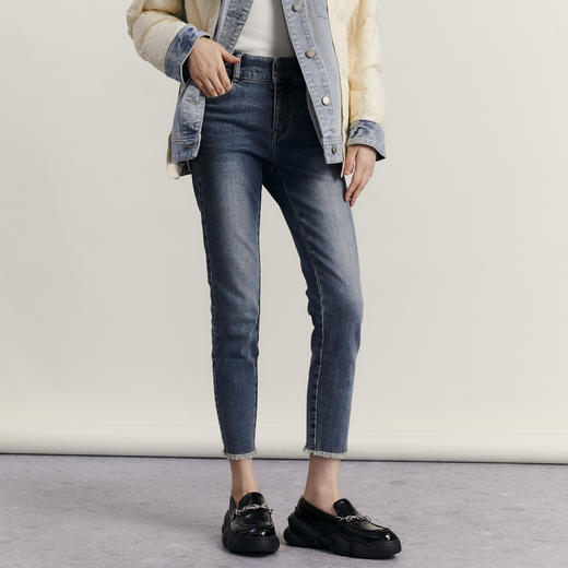 谜底弹力牛仔裤女2023冬季新品高腰百搭修身铅笔九分裤234MK1493 商品图1