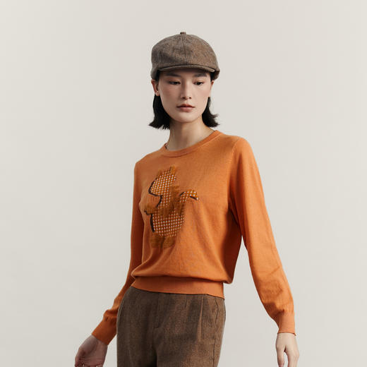 谜底套头针织衫女2023冬新品复古绣花修身百搭柔软毛衫234MZ1862 商品图1