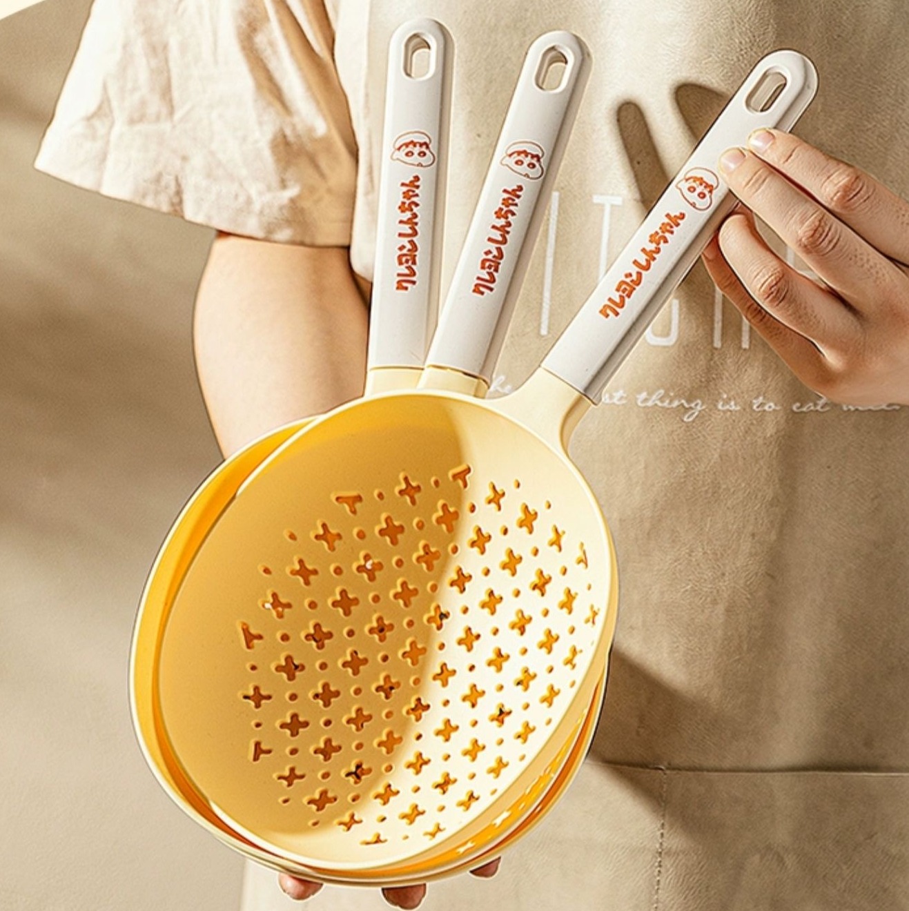 积分兑换 水饺面条皆可捞 品牌合作款小新捞勺漏勺捞面勺 厨房家用耐高温滤勺笊篱