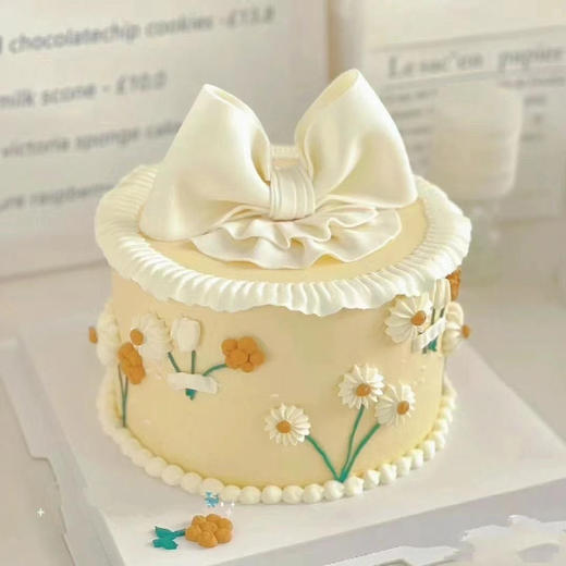小清新翻糖蝴蝶结主题蛋糕 商品图0