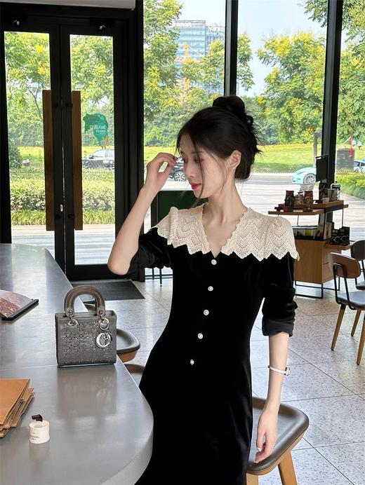 【GZ】无忧购法式温柔复古蕾丝拼接丝绒连衣裙8862（截单后7天发货) 商品图2