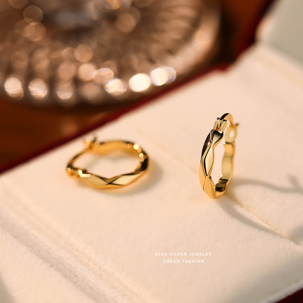 【夕影】S925银扭结棱面耳扣【YXS-E2239】