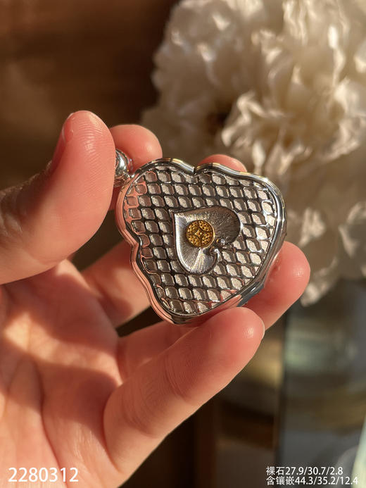 老坑帝王绿佛公吊坠【2280312】具体价格微信咨询 商品图8