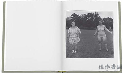 Diane Arbus: Untitled / 黛安·阿勃斯：无题 商品图4