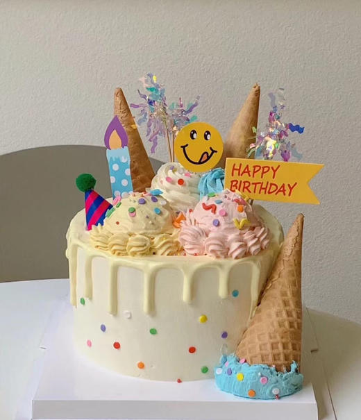 快乐缤纷冰淇淋主题蛋糕 商品图0