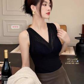 【舒适高弹力❗️蕾丝拼接v领】新款保暖背心女一体式带胸垫打底上衣自发热保暖内衣