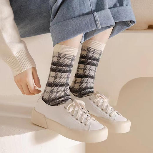 都市丽人时尚系列精梳棉袜子中筒袜中厚款女士常规袜LC3EB9 商品图0