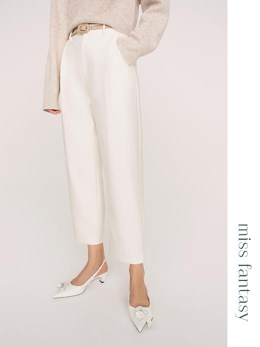 修身不紧身 斜纹褶裥 9分宽松锥形裤FB479423O 商品图0