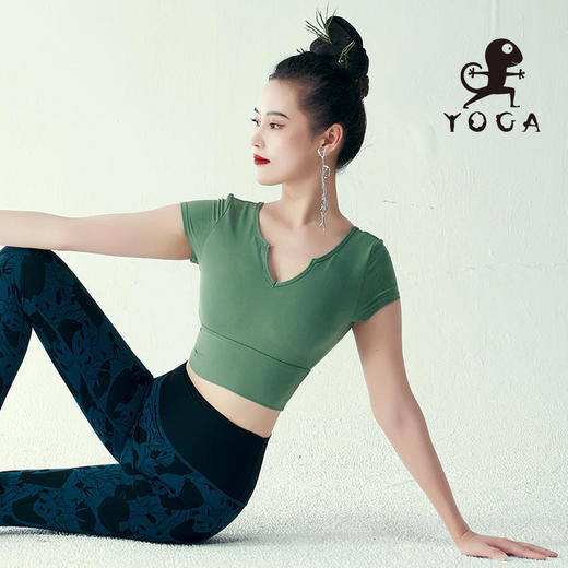 壁虎瑜伽【2309SY250】修腰显瘦短袖（可拆卸胸垫）【5天发货】 商品图4