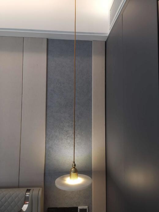 悦珑湾次卧床头吊灯 商品图1