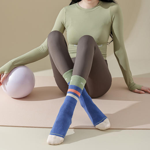 2023新款瑜伽袜子女中筒袜纯棉双罗口普拉提运动防滑袜配鲨鱼裤袜【1300】 商品图3