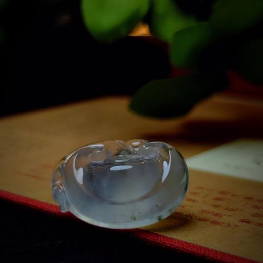 翡翠玻璃种厚墩墩“如意” 商品图7