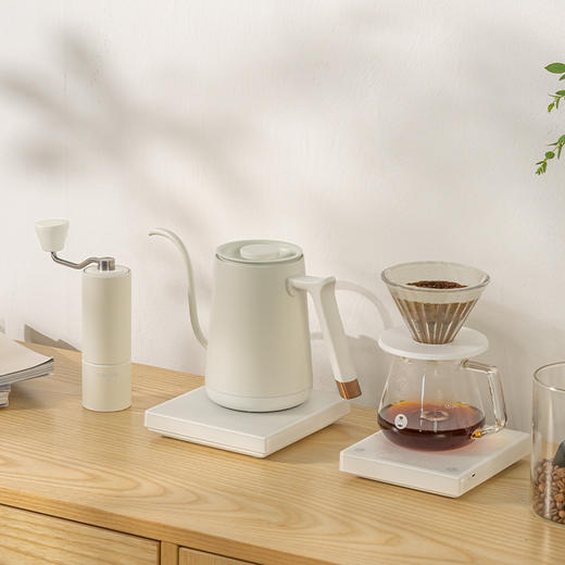 泰摩 进阶型家用手冲咖啡套装礼盒  温控手冲煮壶 磨豆机 电子秤 滤杯 商品图10