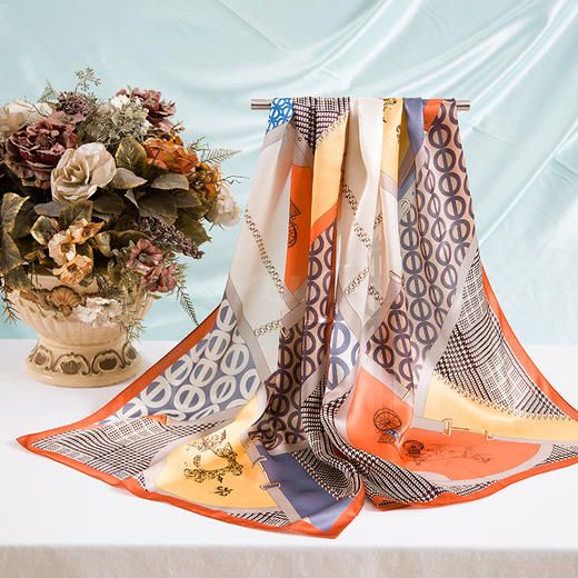 中信银行专供 鑫缘 真丝素绉缎长巾 HA4699 商品图4