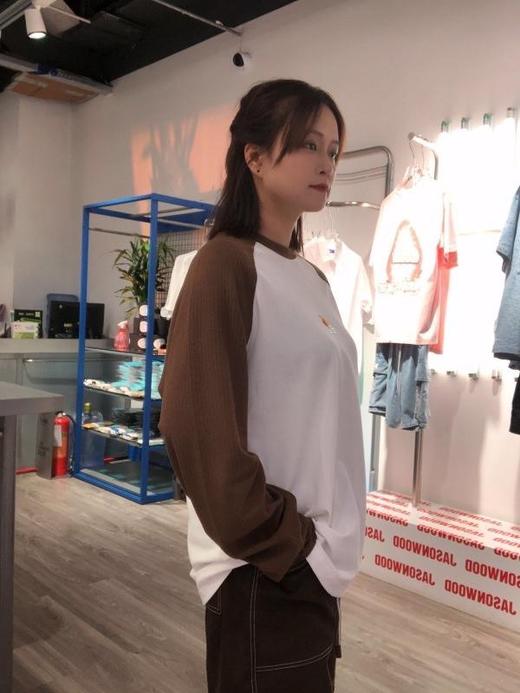 jasonwood  23年秋款  套头长袖T恤  331404004 商品图5