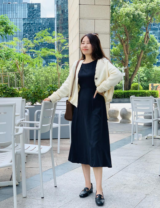 【百图lulu好物】【中跟乐福鞋】【偏小一个码 】 粗跟 软底 超纤软皮 中跟乐福鞋 商品图2