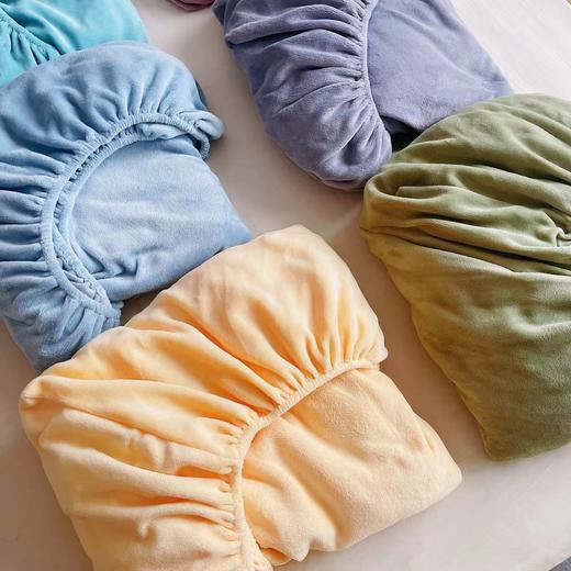 宜家同源限时清仓价 加厚款380G克重天鹅绒慕斯床笠 导电丝抗静电 蓄暖锁温防止热量散失 细密绒毛高支高密不掉毛 高弹力六色可选 商品图1