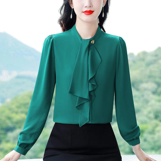 KQLC22N2935 2023秋季新款长袖缎面上衣时尚减龄飘带百搭气质女装洋气小众 商品图2