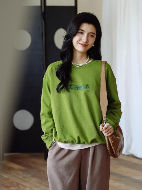 绽放675朵/ 时尚减龄重磅棉毛圈圆领罗纹落肩长袖主题印花卫衣 商品图0