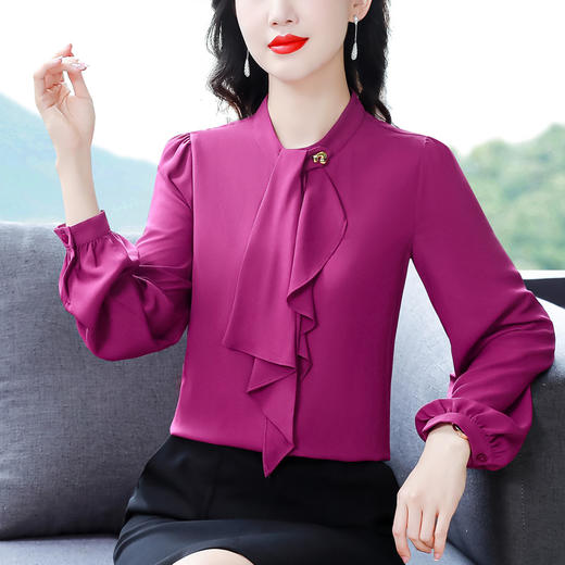 KQLC22N2935 2023秋季新款长袖缎面上衣时尚减龄飘带百搭气质女装洋气小众 商品图1