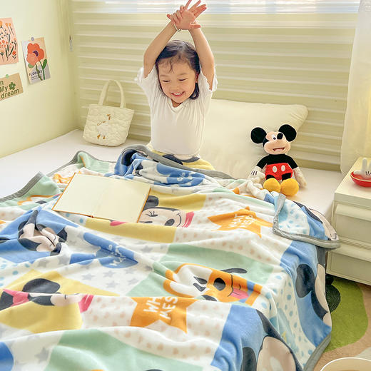 【迪士尼系列】加厚牛奶绒A类毛毯 手感柔软 亲肤舒适 厚实保暖 多功能毛毯 商品图2