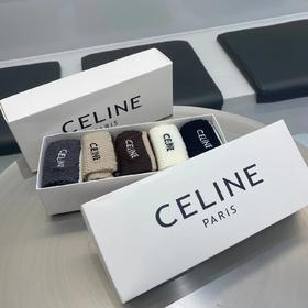 不可错过的miumiu长袜，四季可穿