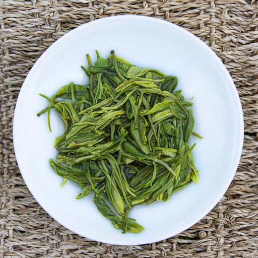 金苔香-恩施硒山翠雨(简易方罐250g) 商品图3