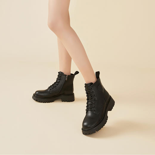 Safiya/索菲娅2023秋冬新款 踢不烂粗跟复古英伦厚底工装靴 SF34116054 商品图2