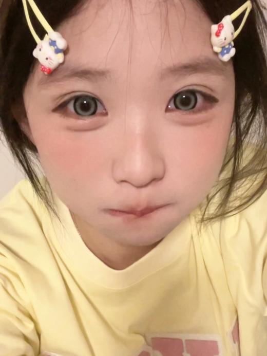 【大直径日抛】C19·Yeelens丨高光感奶盖灰14.5mm（日抛/一盒10片装） 商品图1