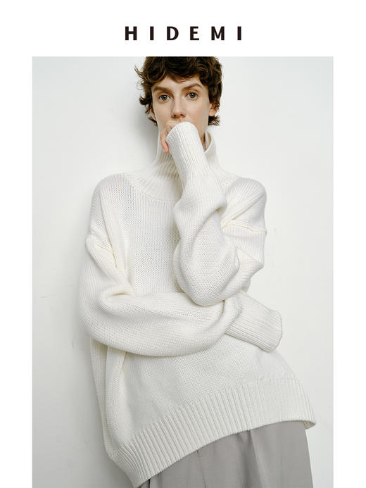 HIDEMI 美利奴羊毛经典极简大廓形粗针高领大毛衣 乌木棕/藏蓝色/白色 商品图3