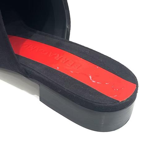 【特价商品不退不换】FERRAGAMO 菲拉格慕 莫卡辛鞋女  0766423-001 黑色.【鞋底有膜，试穿小心】（暂无品牌物料包装） 商品图1