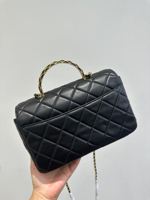 小香手提链条包   尺寸：24X22X8cm
尺寸：22X21X6.5cm
尺寸：17X10X3.5cm 商品图3