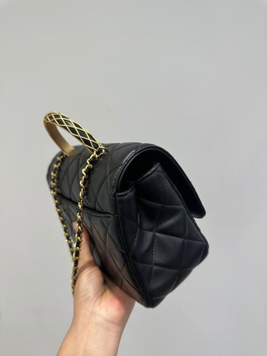 小香手提链条包   尺寸：24X22X8cm
尺寸：22X21X6.5cm
尺寸：17X10X3.5cm 商品图4