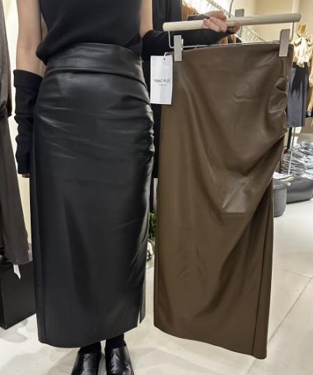 【门店同款】秋季浪漫主义-抽褶长皮裙 154435007 商品图4