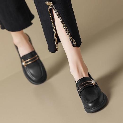 ZHR乐福鞋2023秋新英伦风小皮鞋豆豆鞋厚底女鞋一脚蹬平底单鞋女 商品图2