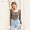 「两色可选」CANVAUS秋新款炸街美式辣妹心机方领露锁骨长袖打底衫女短款上衣 商品缩略图3