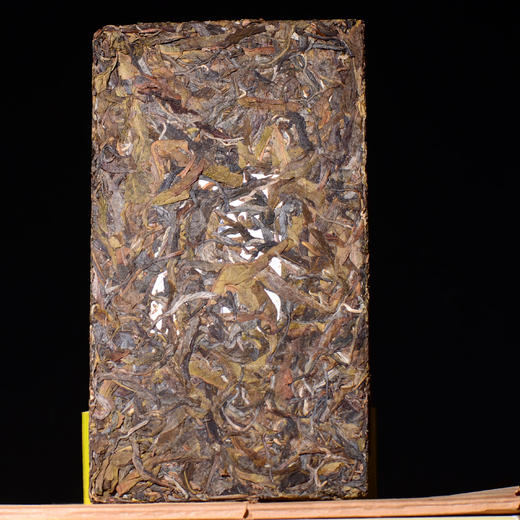 【王者之力】遥遥领先！老班章800古树黄片！茶气体感的爆炸体验！喝完半小时后体感还是满满的！云茶盟主自制收藏品！500克/片！霸王班章 商品图3