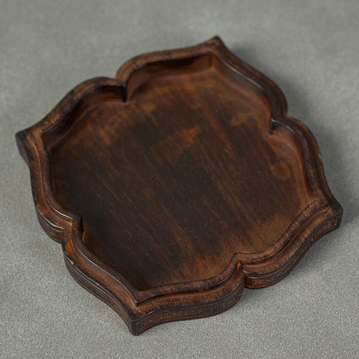 二十世纪 紫檀木雕博古清供图花口盖盒 商品图2