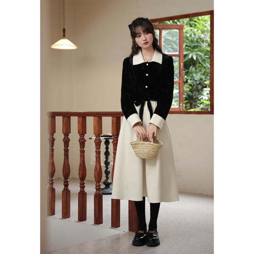 鹿向南《魔女学院》丝绒小香风半身裙LXN27863 商品图1