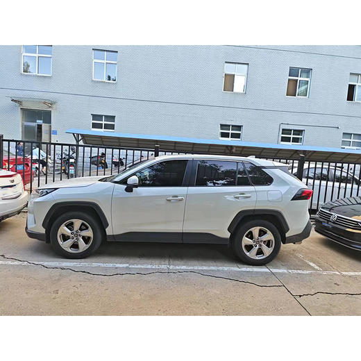丰田 RAV4荣放 2.0L CVT两驱风尚版【长租-北京】 商品图2