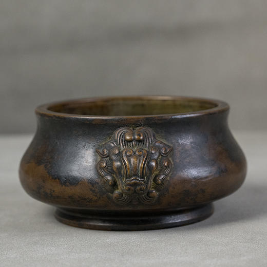 清 铜兽耳圈足炉 商品图0