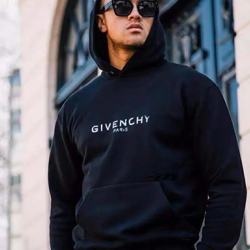 GVC 溶解字母 连帽卫衣