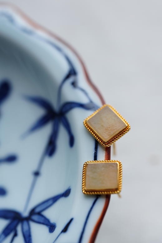 小方圆  和田耳钉【 嘉石122】 商品图4