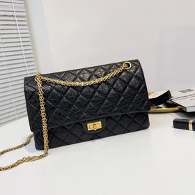 Chanel 油蜡牛皮 2.55 黑金 中号 单肩包