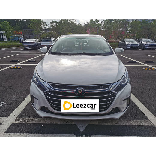 比亚迪 秦 新能源 1.5T 尊贵型【长租-深圳】 商品图2