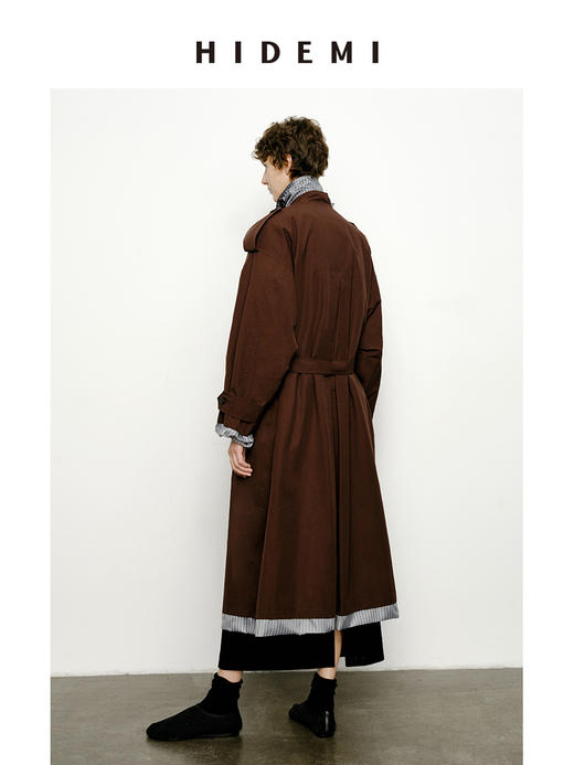 HIDEMI 乌木红棕色翻边条纹撞色设计感翻领双排扣长款风衣 商品图12