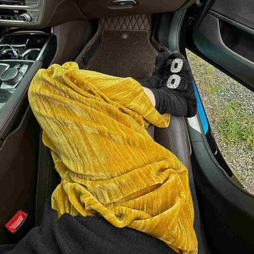 基础款丨肌理丝绒 半身裙 垂感高腰 后开衩 商品图4