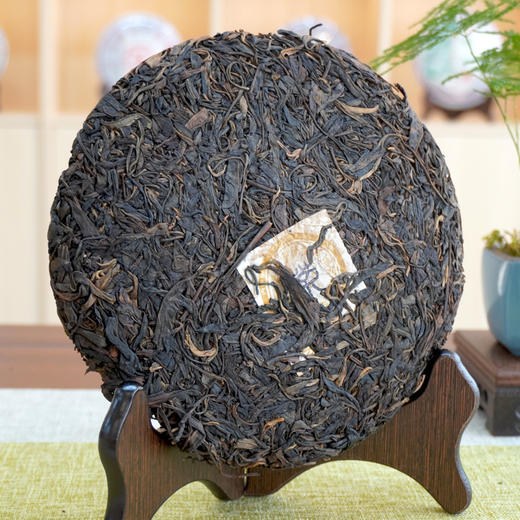 2006年昌泰易昌号易武正山原料经典老易武普洱茶生茶  一片400克真品 茶汤甜柔好回甘 商品图5